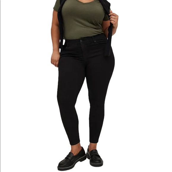 TORRID Bombshell Skinny Black Jeans - Picture 1 of 13